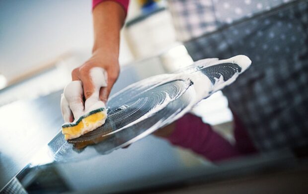 cheap but effective cleaning tips moneyplus cleaning tips