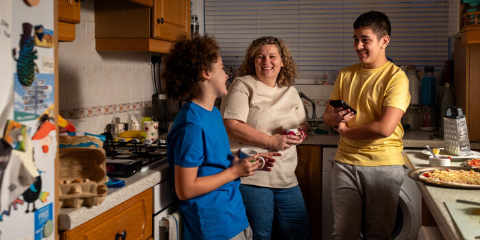 mother-sons-talking