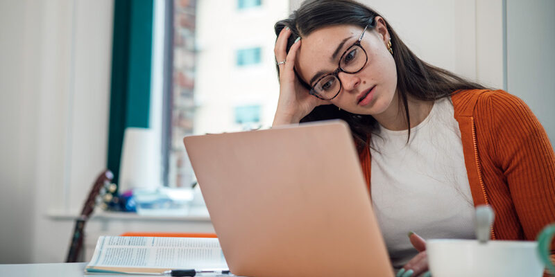 woman-computer